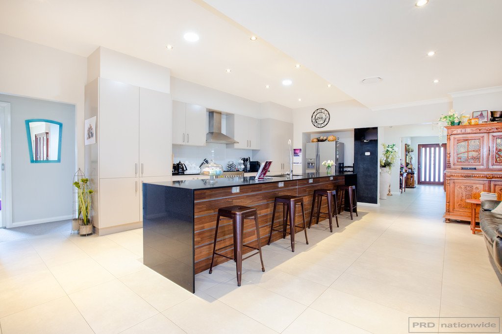 49 Honeysuckle Drive ABERGLASSLYN 3