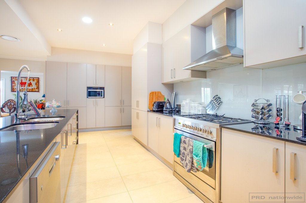 49 Honeysuckle Drive ABERGLASSLYN 5