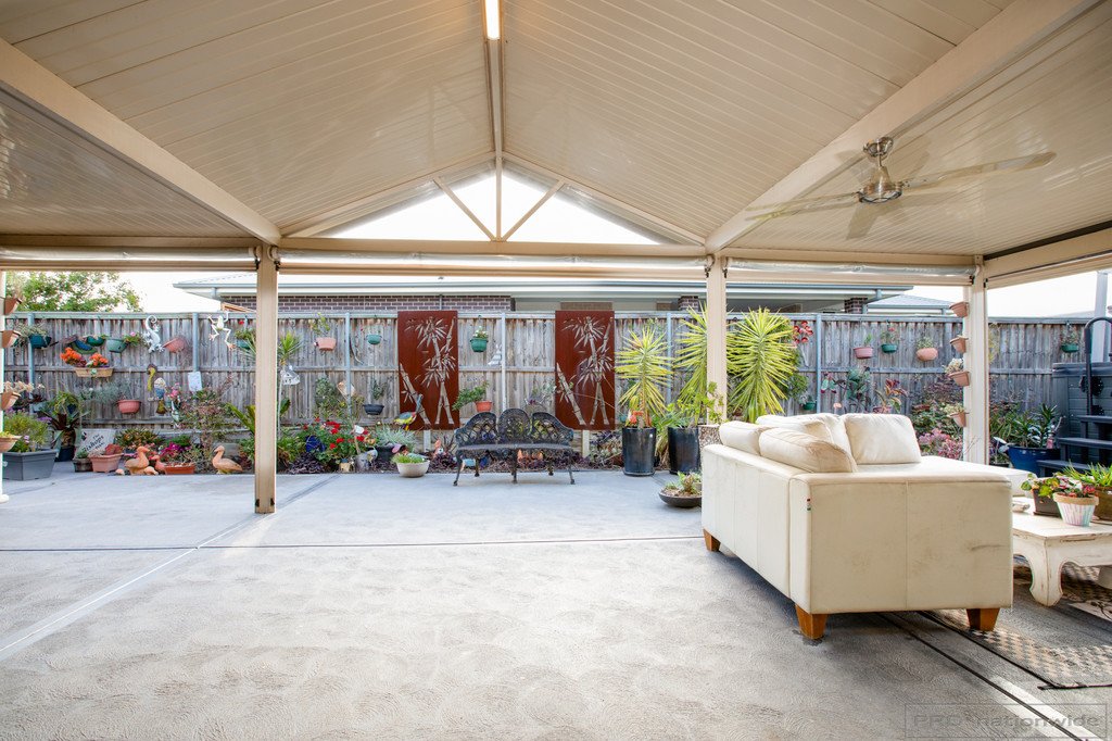 49 Honeysuckle Drive ABERGLASSLYN 16