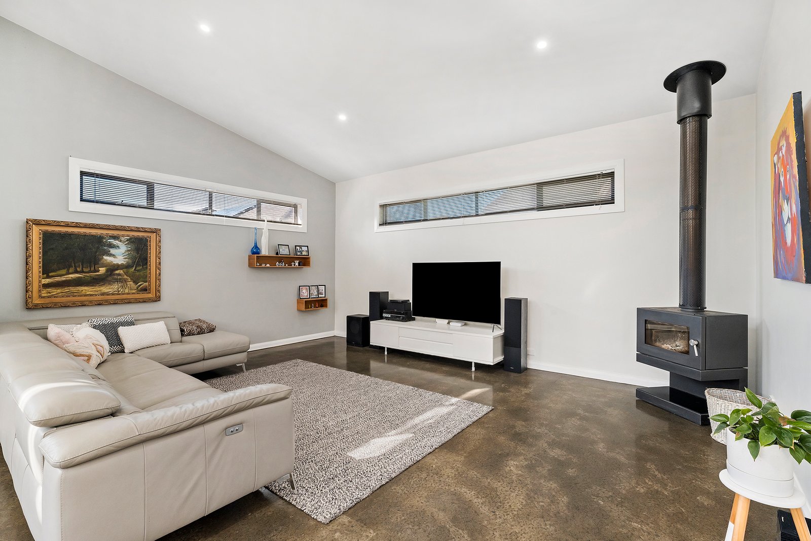 49 Horbury Street SANS SOUCI 3