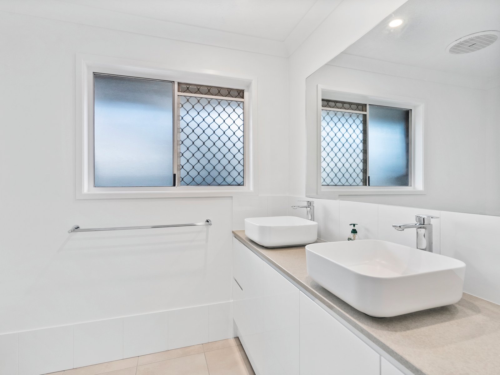 49 Ironbark Street ELANORA 12