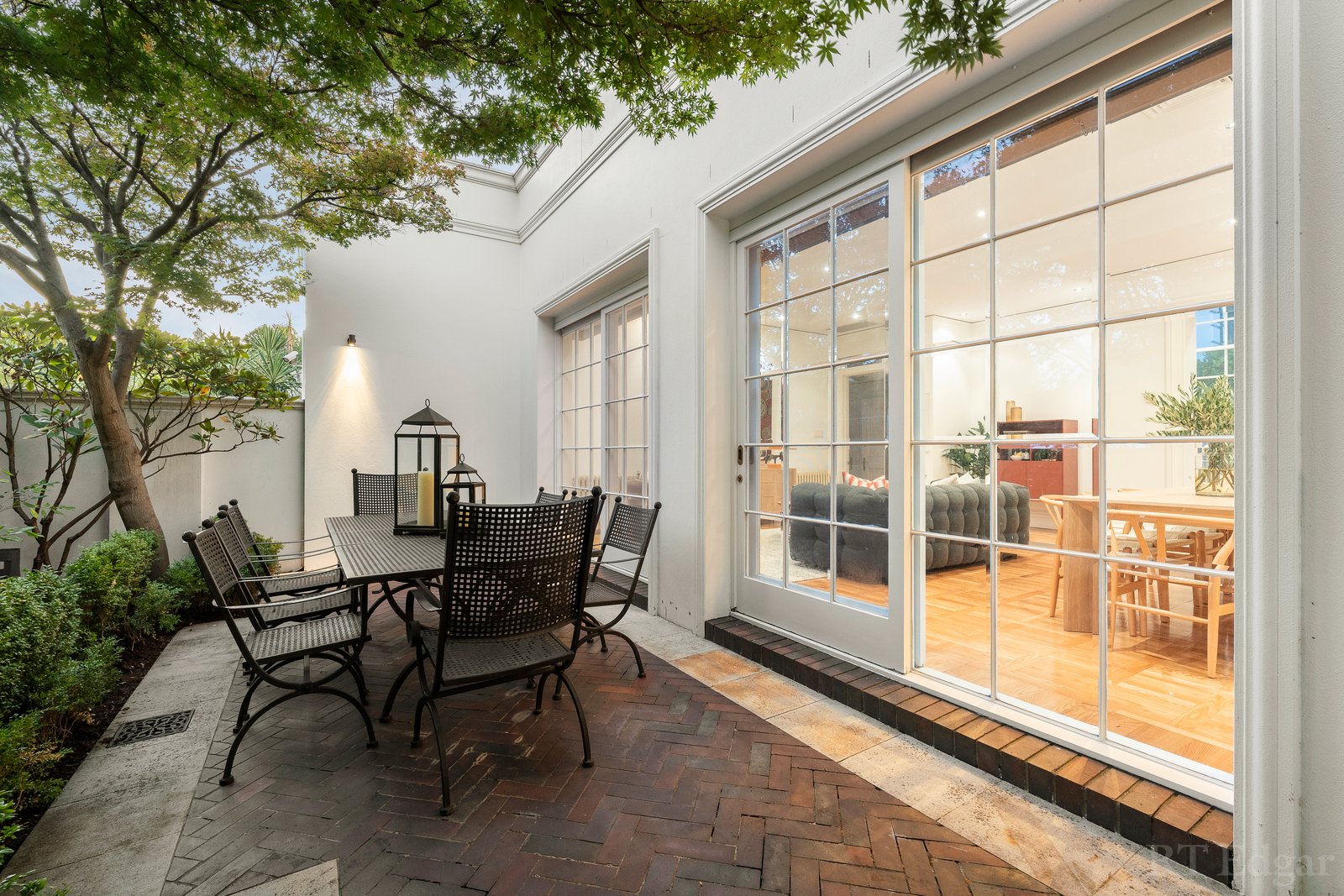 Real Estate and Property in 49 Irving Road, Toorak, VIC