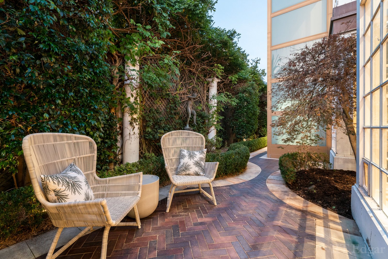 Real Estate and Property in 49 Irving Road, Toorak, VIC