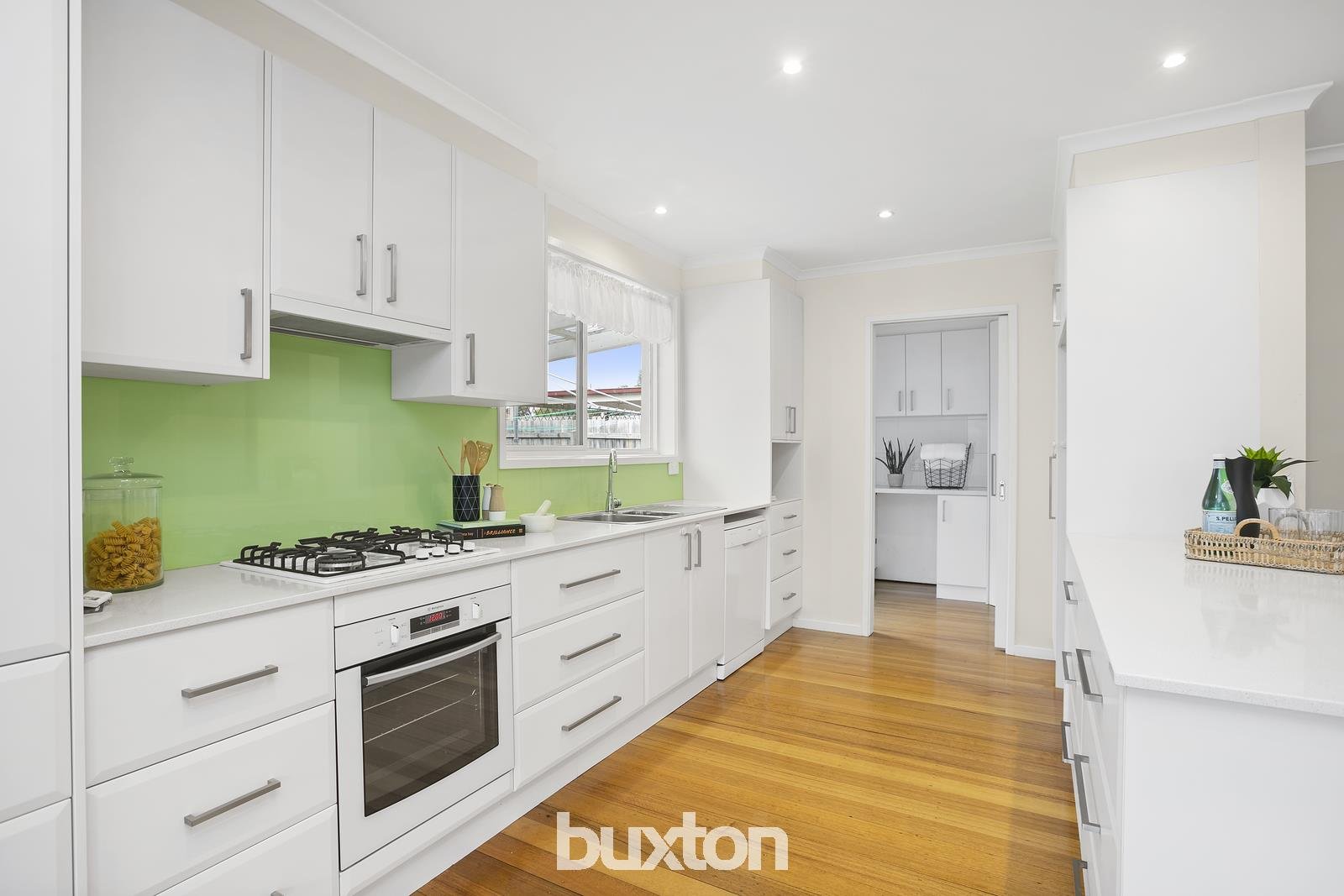 Gallery: 49 Jabiru Drive