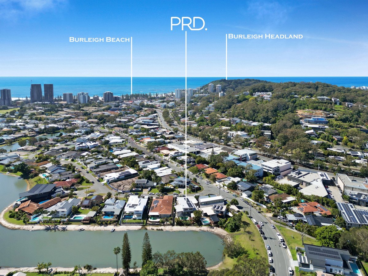 49 Kingfisher Crescent Burleigh Waters 9