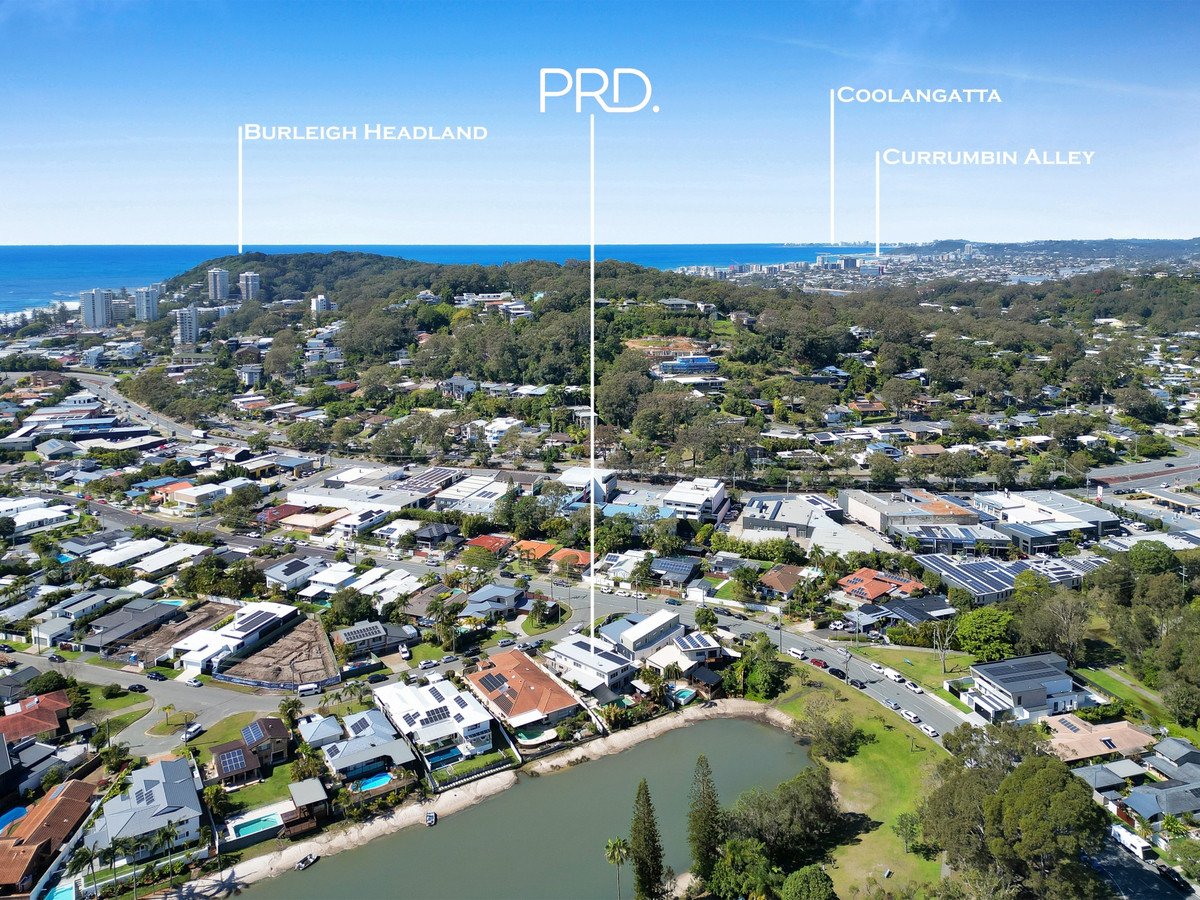 49 Kingfisher Crescent Burleigh Waters 27