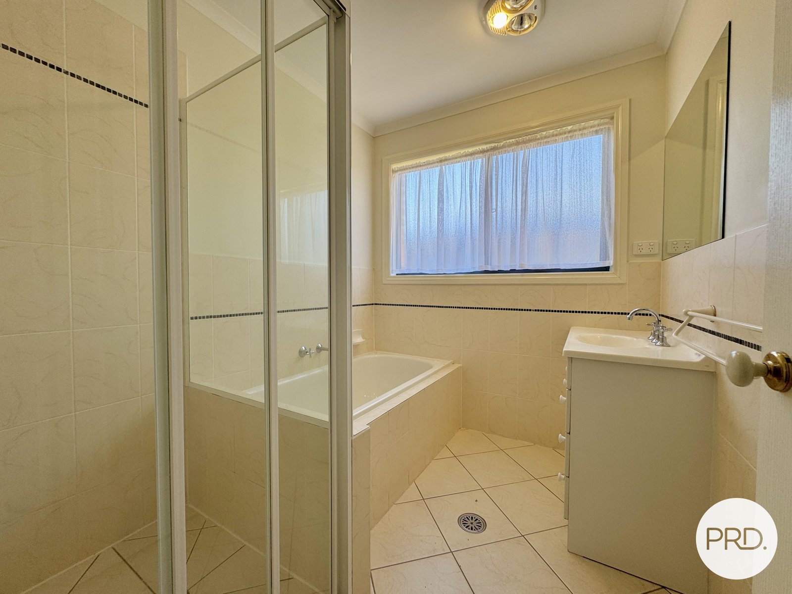 49 Kurrama Close NGUNNAWAL 13