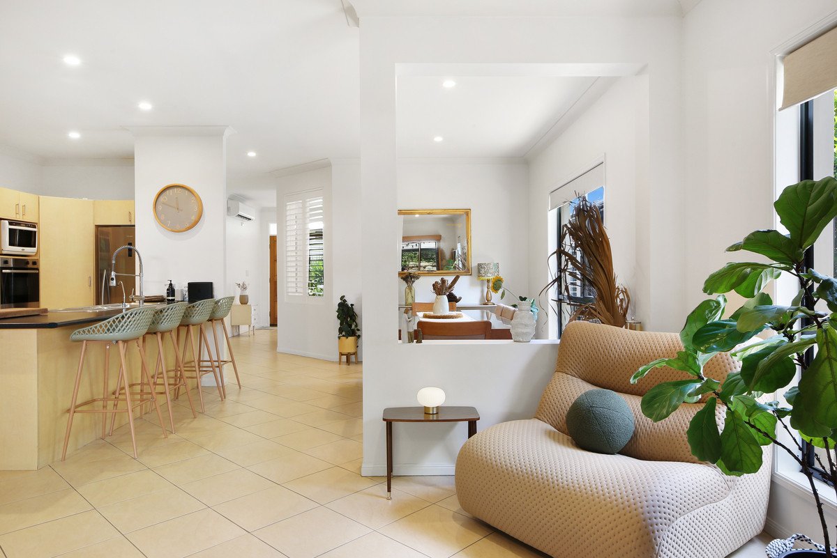 49 Lantau Crescent Varsity Lakes 13