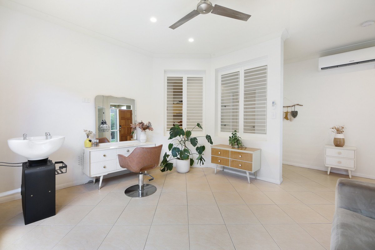 49 Lantau Crescent Varsity Lakes 16