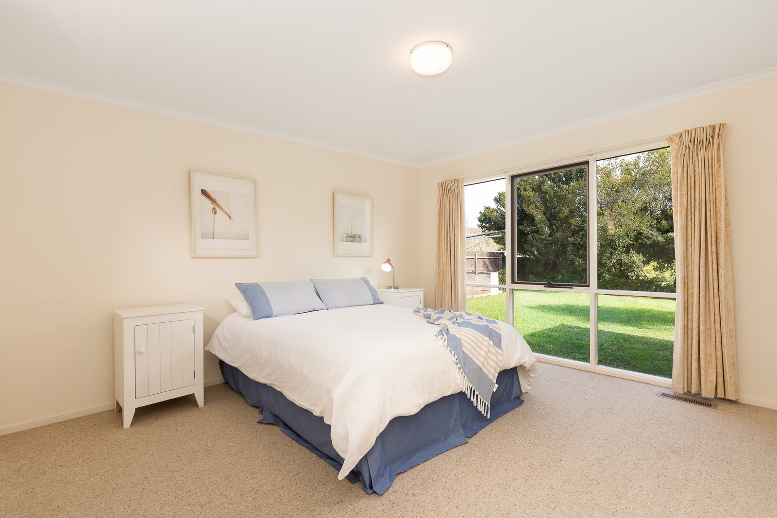 Gallery: 49 Lister Avenue