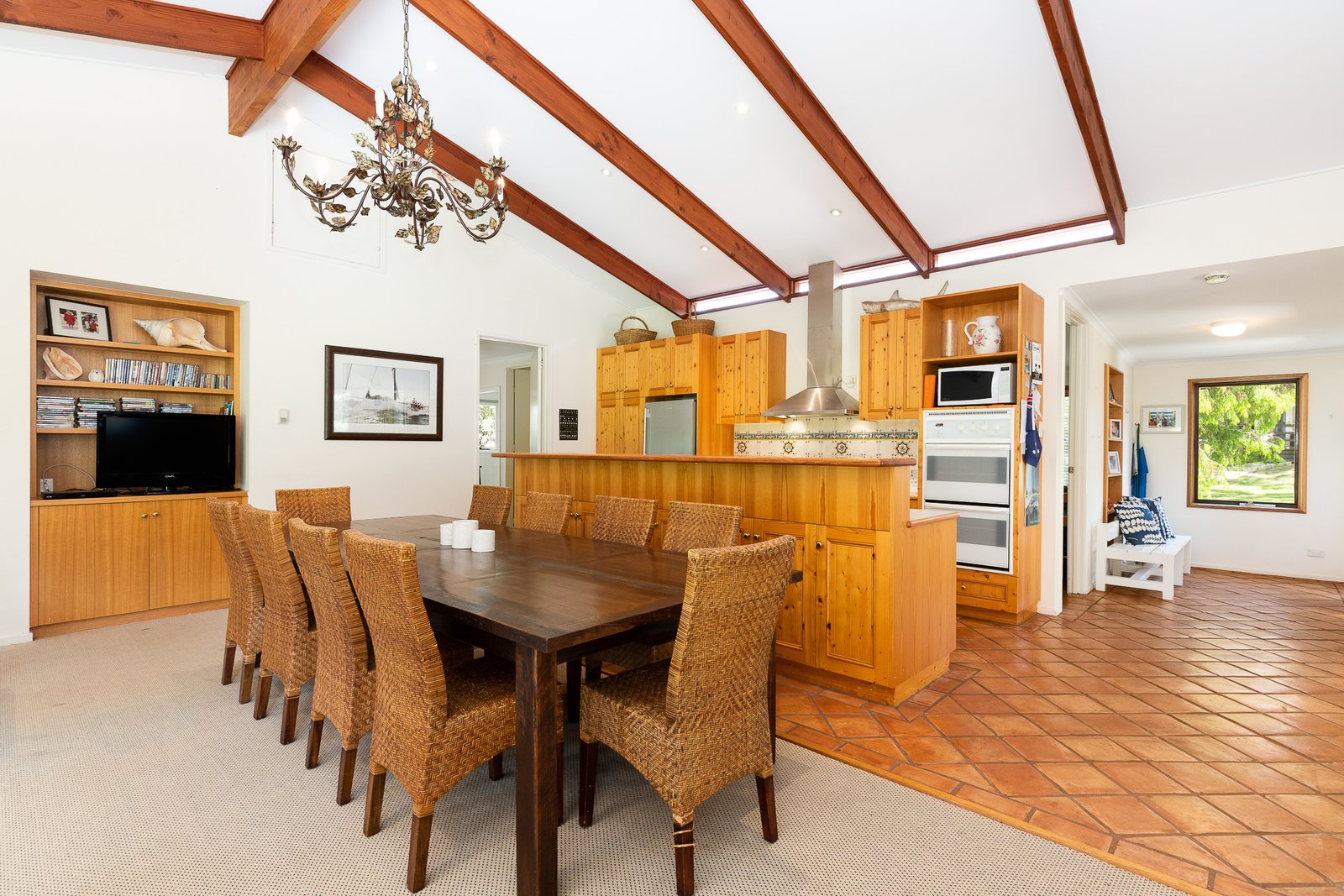 Photos: 49 Lister Avenue