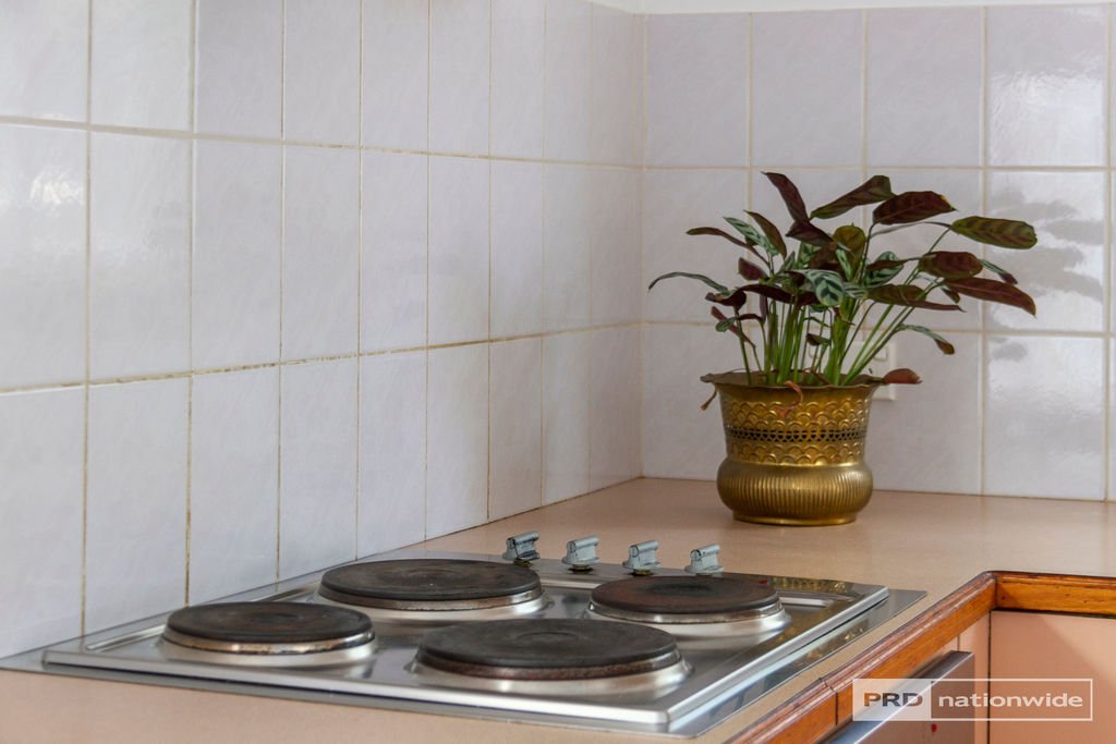 4/9 Long Point Road SANDY BAY 11