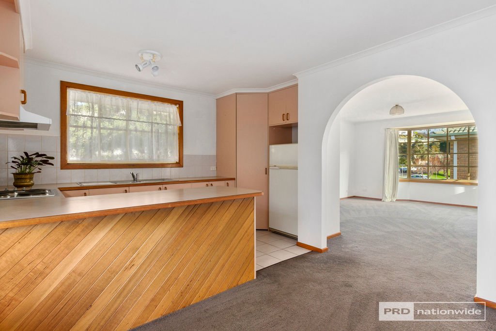 4/9 Long Point Road SANDY BAY 12