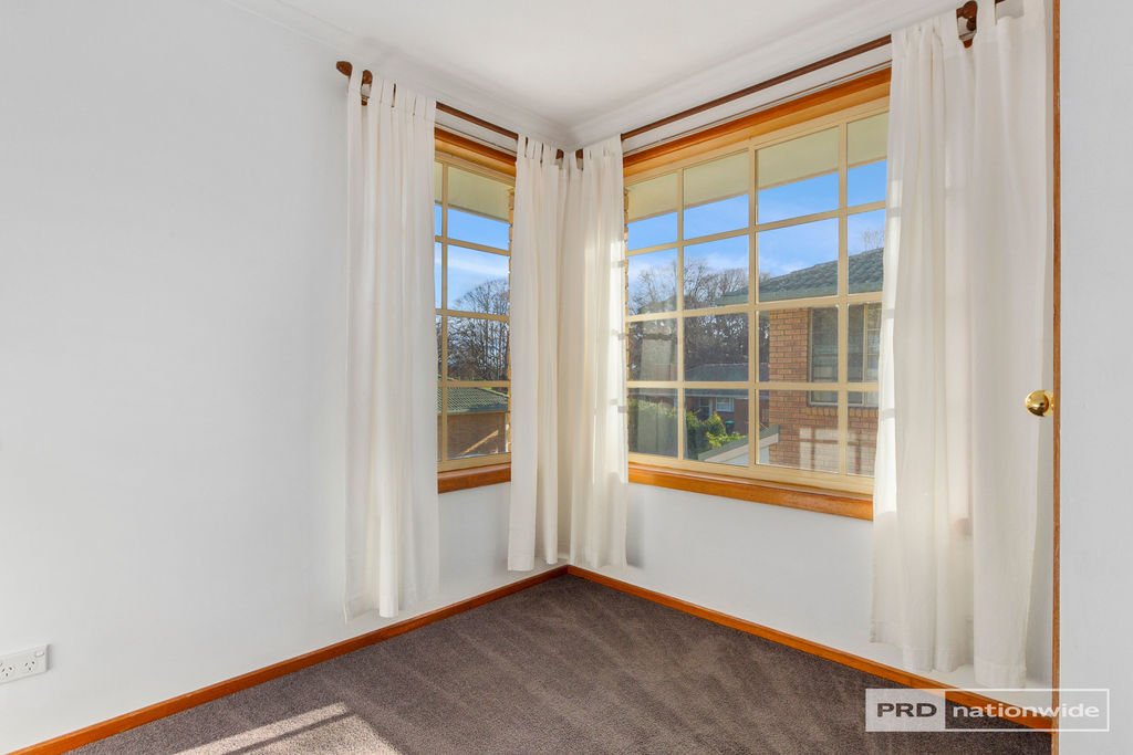 4/9 Long Point Road SANDY BAY 14