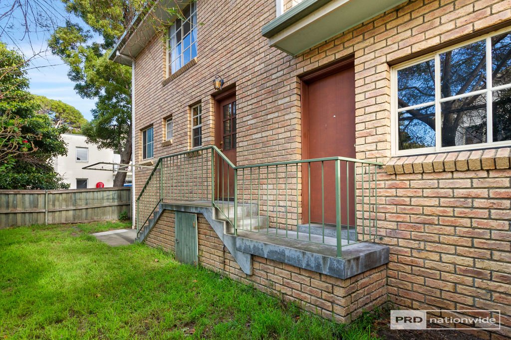 4/9 Long Point Road SANDY BAY 20