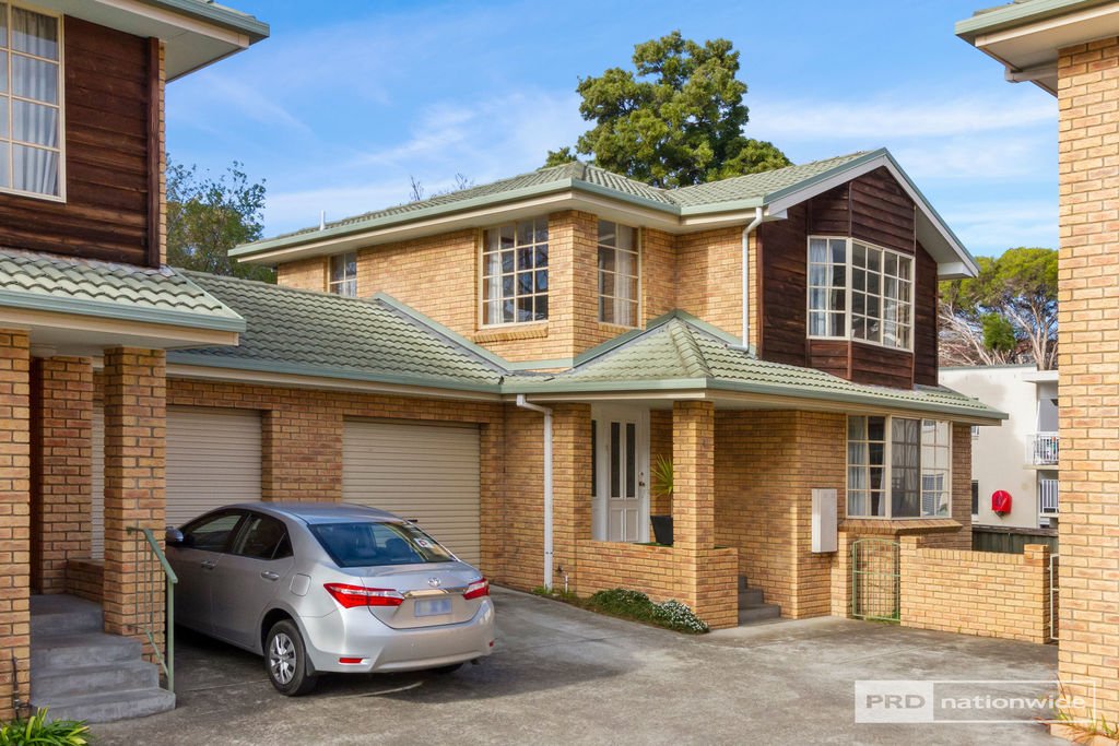 4/9 Long Point Road SANDY BAY 23