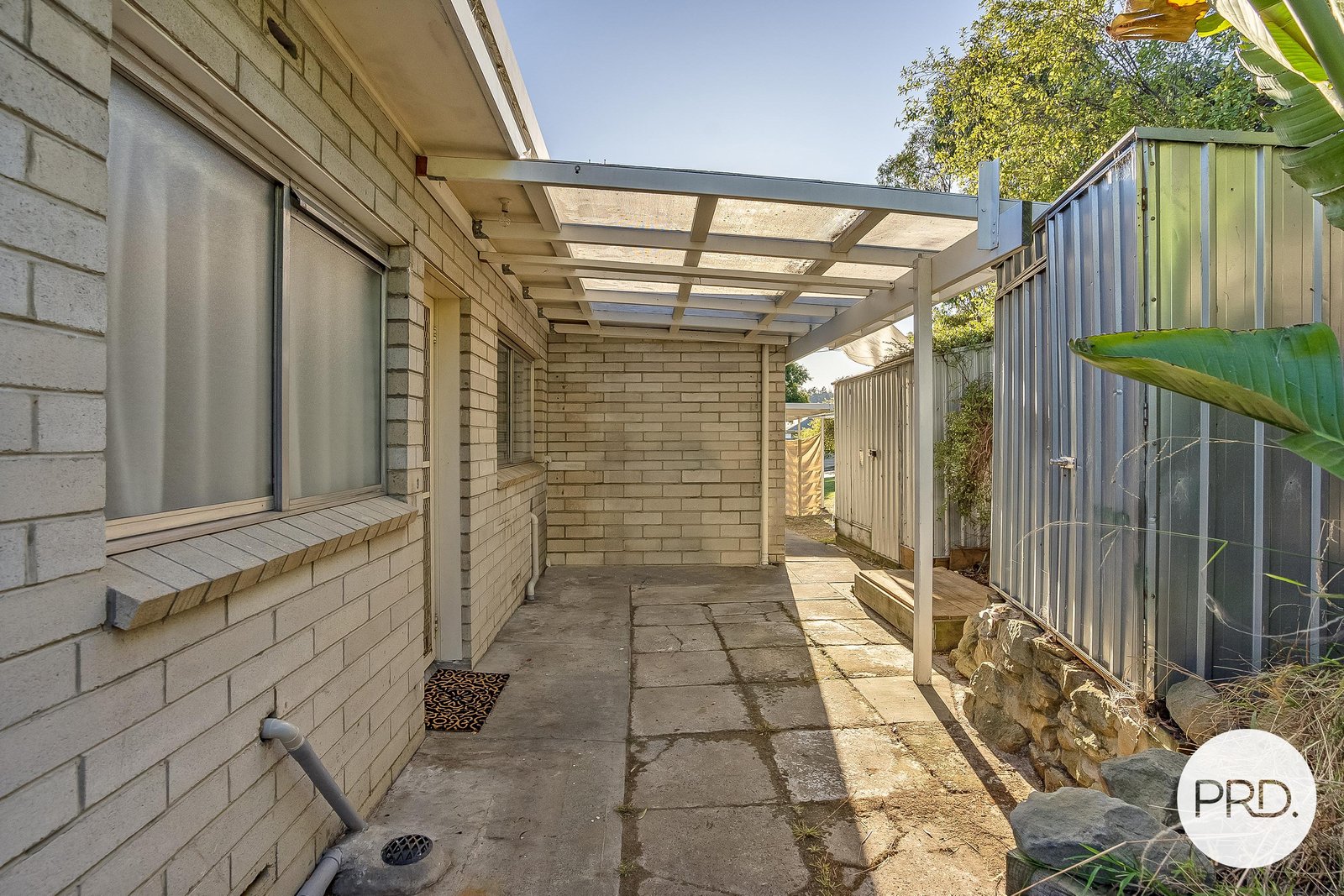 4/9 Lowanna Road LINDISFARNE 8