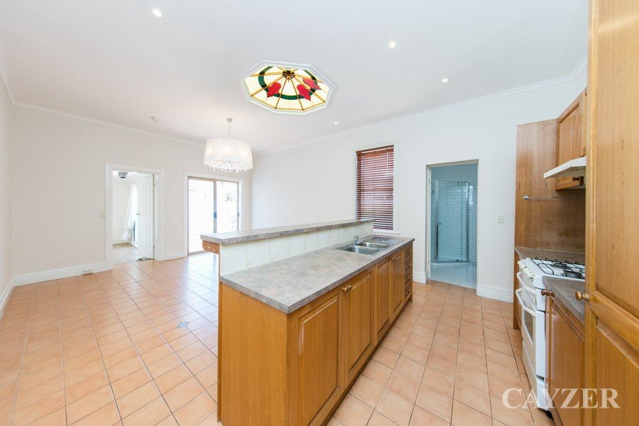 Gallery: 49 Lyons Street