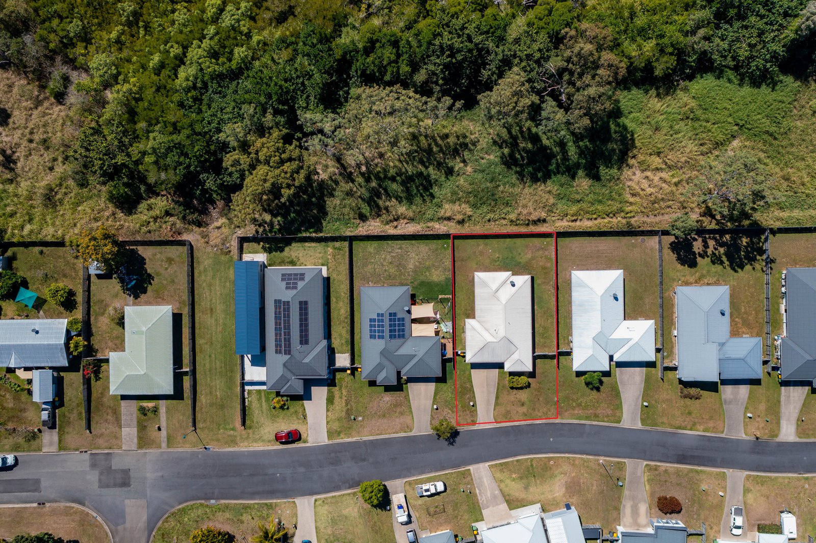 49 Macarthur Drive CANNONVALE 12