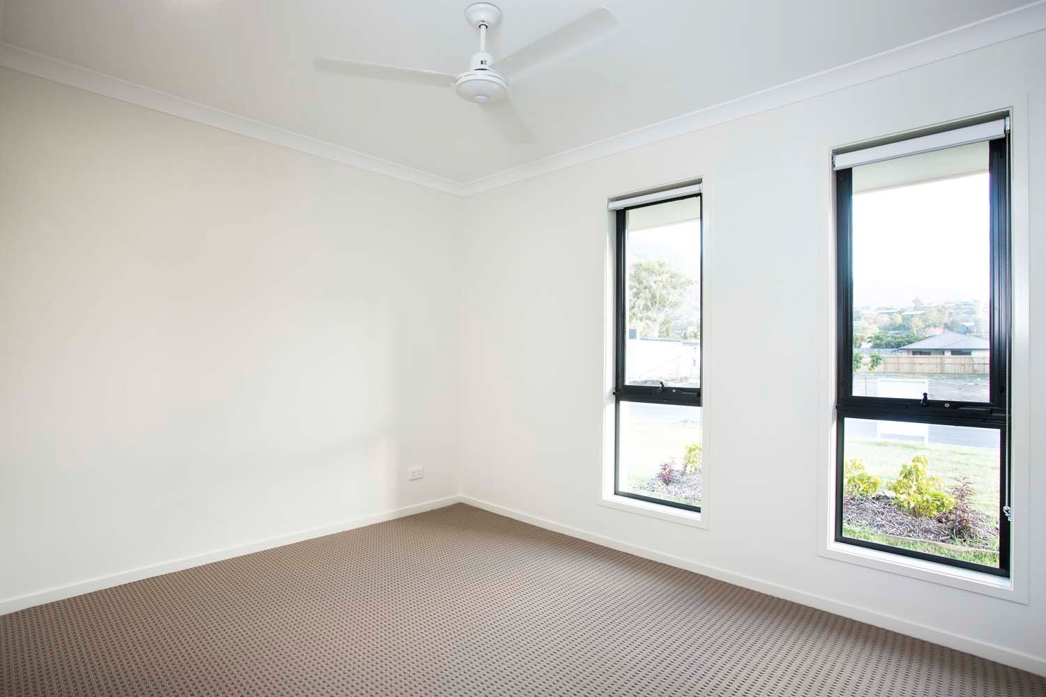 49 Macarthur Drive CANNONVALE 6