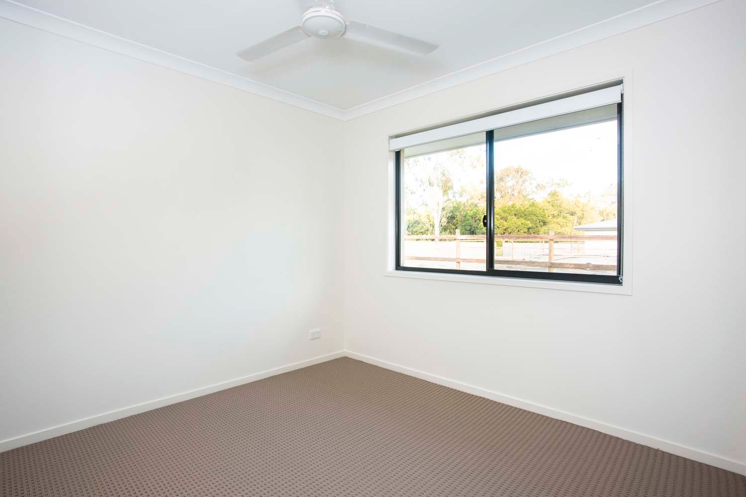 49 Macarthur Drive CANNONVALE 9