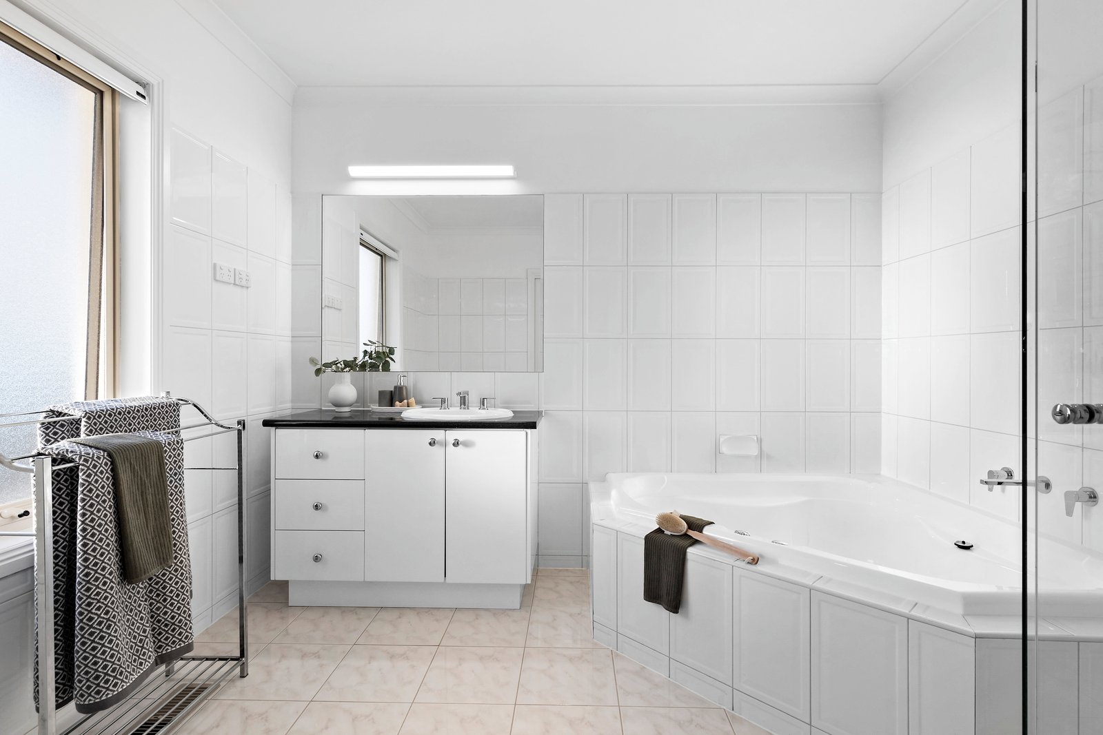 Real Estate and Property in 49 Maggs Street, Doncaster East, VIC