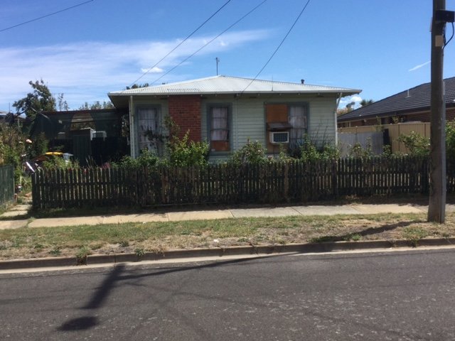 49 Marigold Street WENDOUREE 4