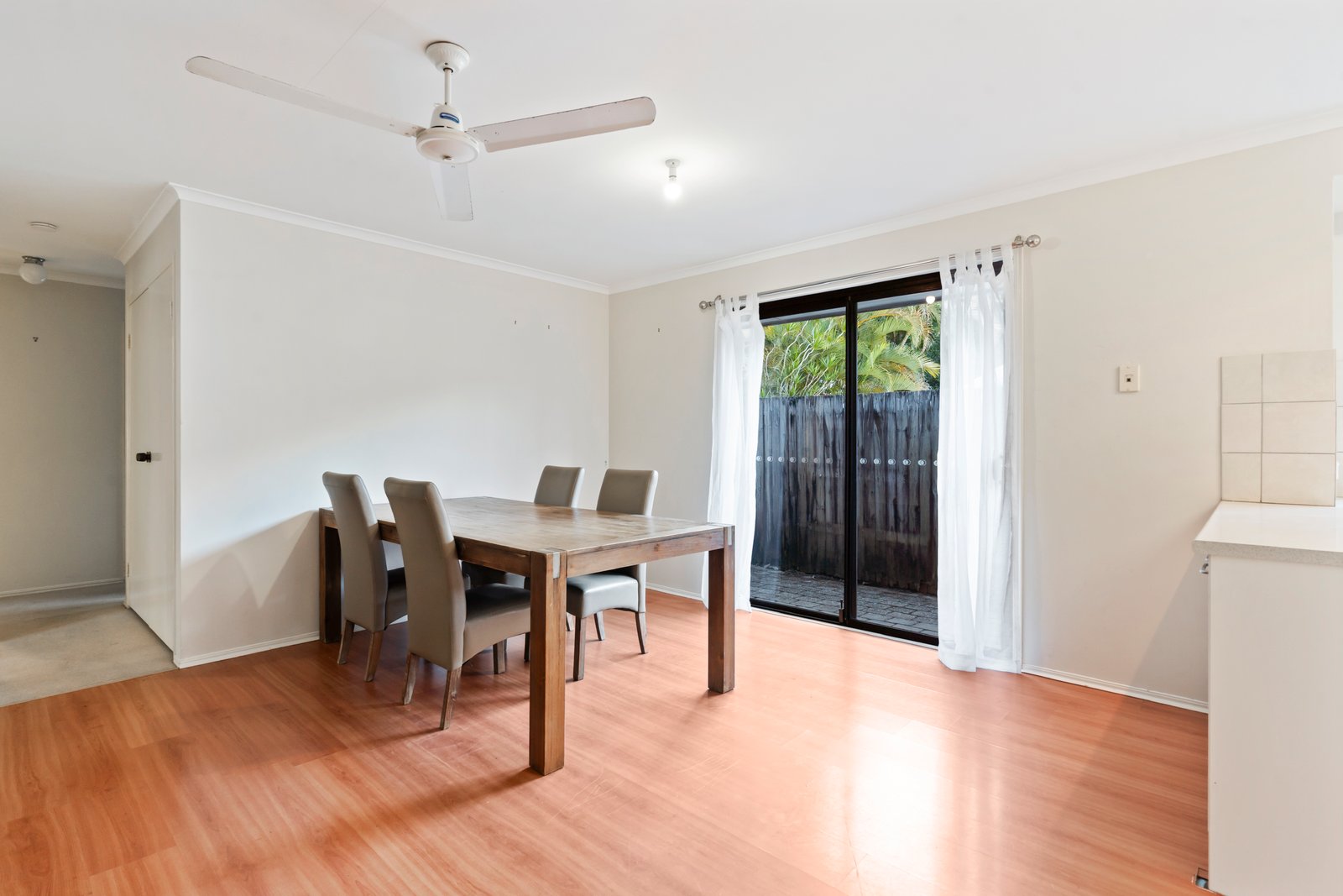 49 Mariners Crescent BANORA POINT 3