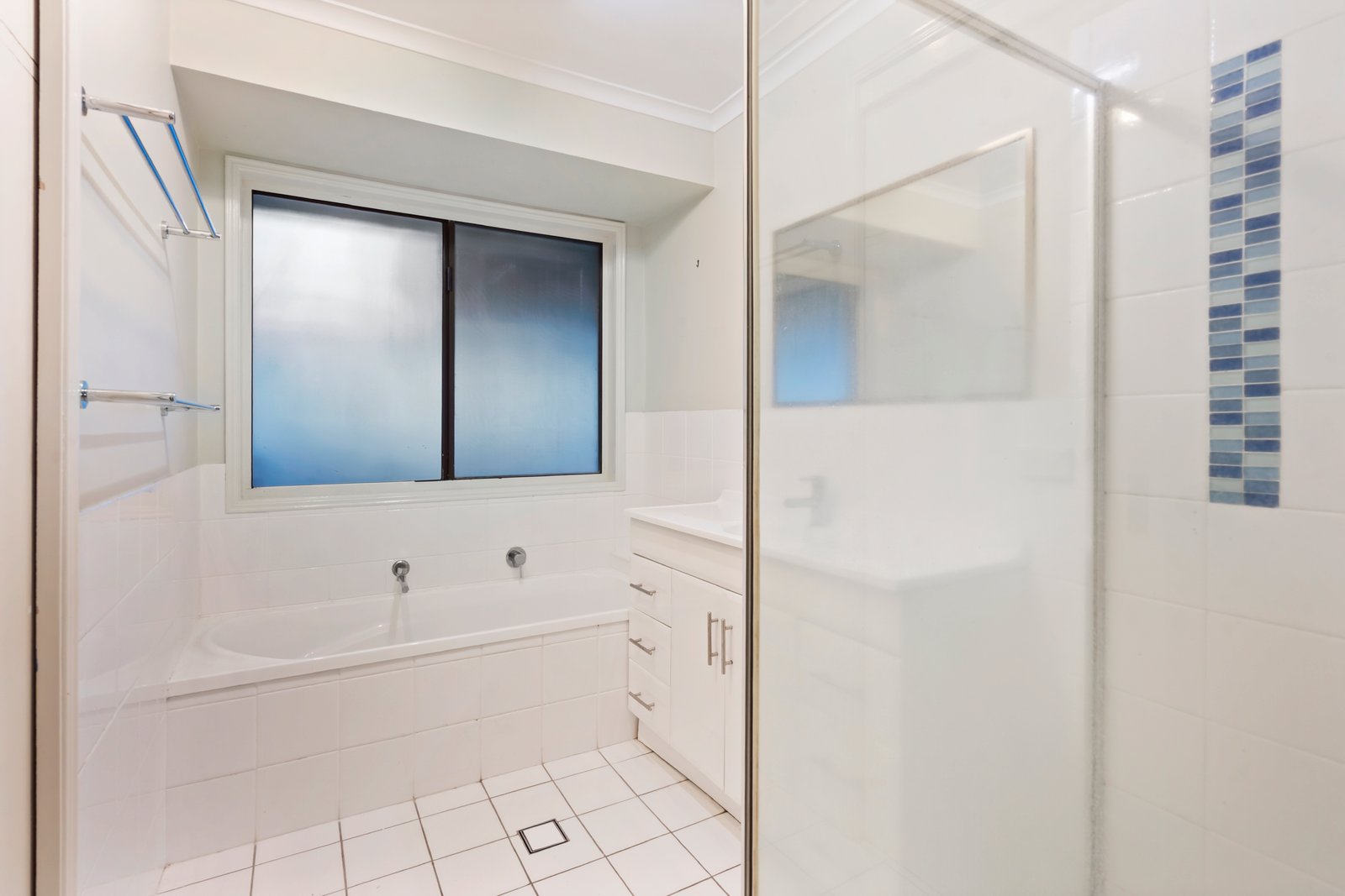 49 Mariners Crescent BANORA POINT 6