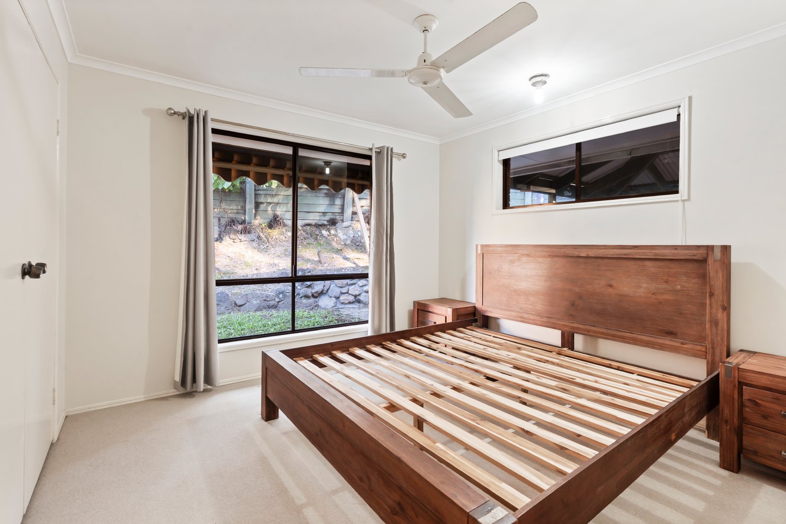 49 Mariners Crescent BANORA POINT 7
