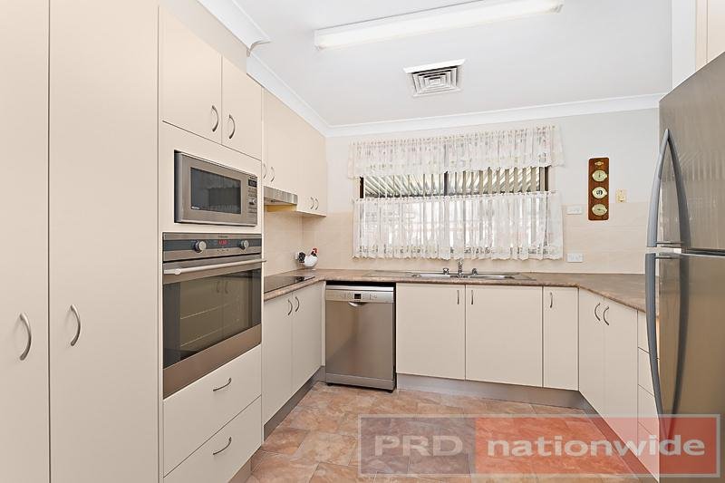 49 Martin Crescent MILPERRA 4