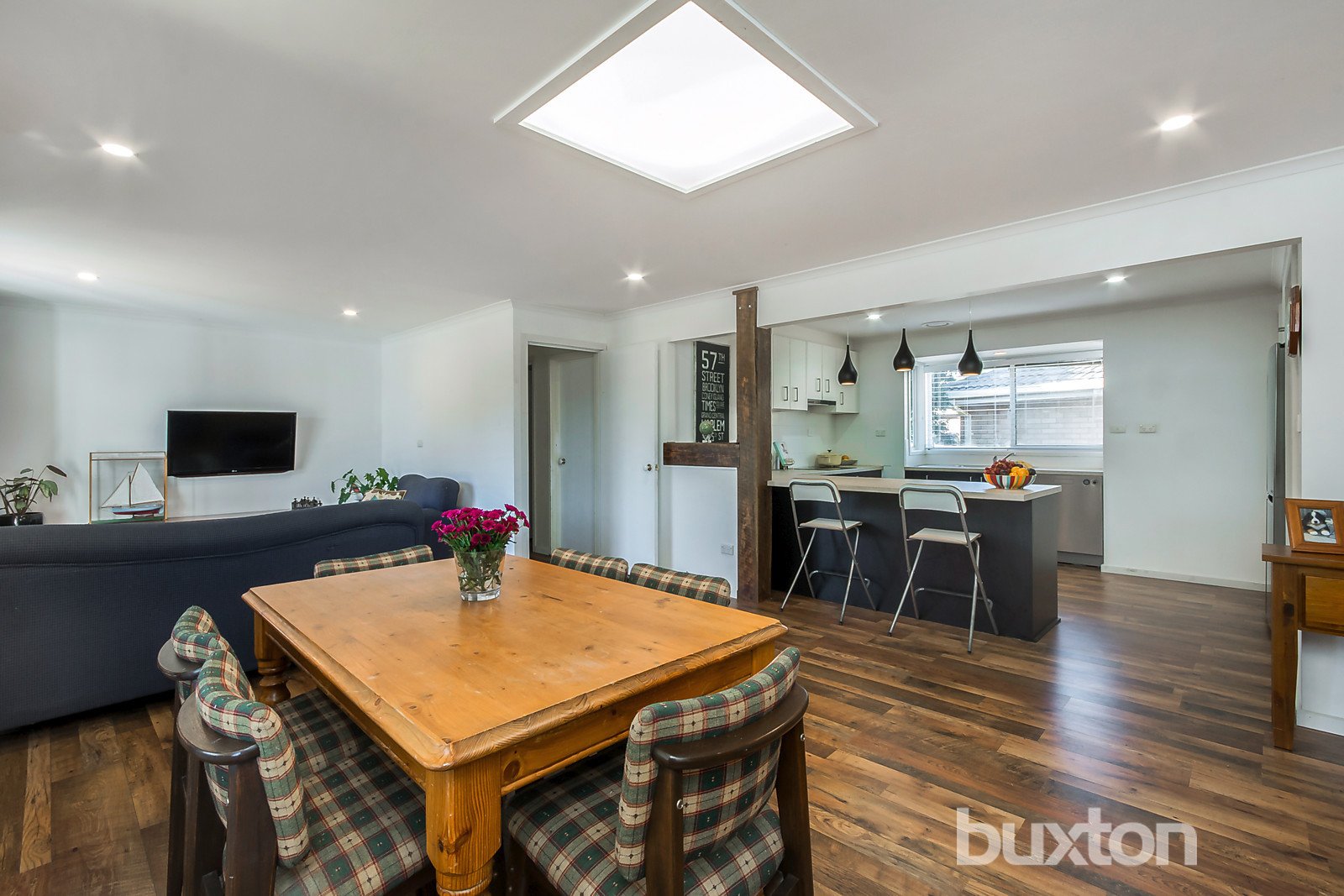 Gallery: 49 Mermaid Avenue