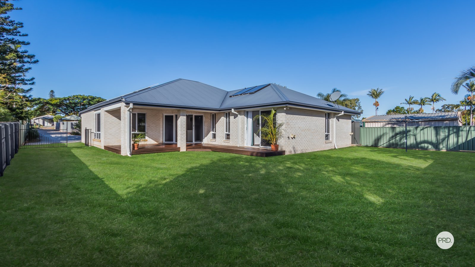 49 MILL Street REDLAND BAY 2