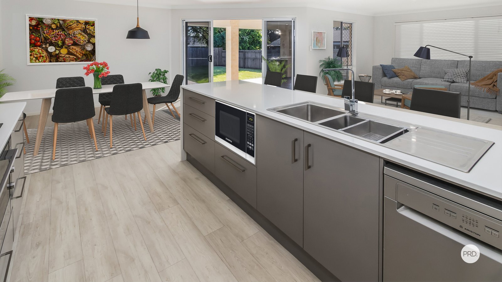 49 MILL Street REDLAND BAY 11