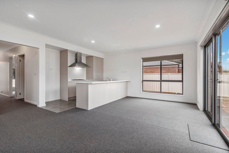 4/9 Miners Rest KANGAROO FLAT 2