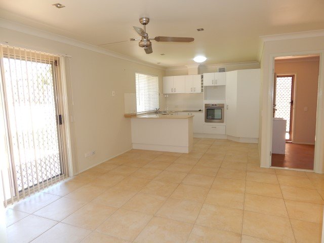 49 Montezuma Drive BURLEIGH WATERS 8