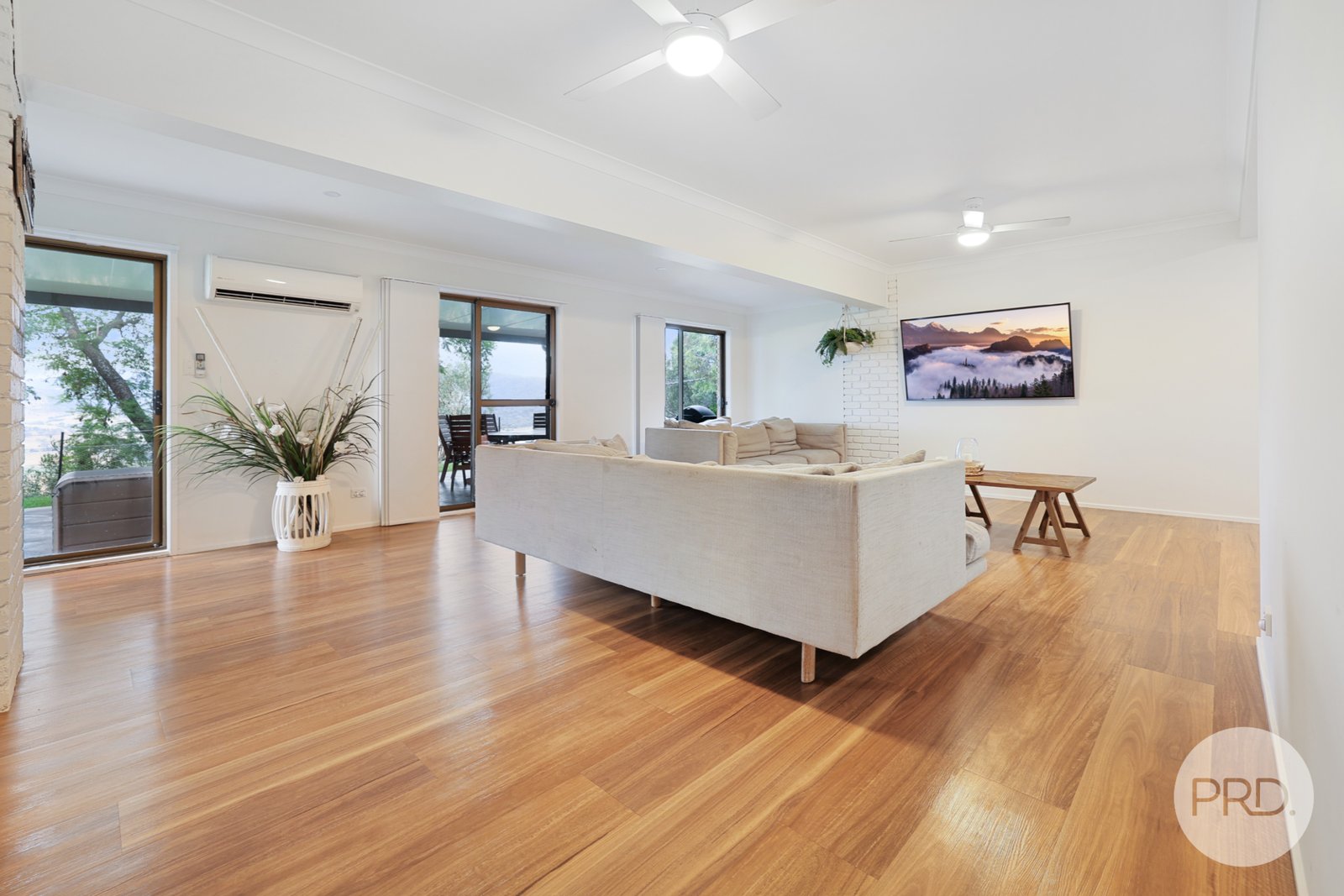 49 Mornington Crescent TAMWORTH 12