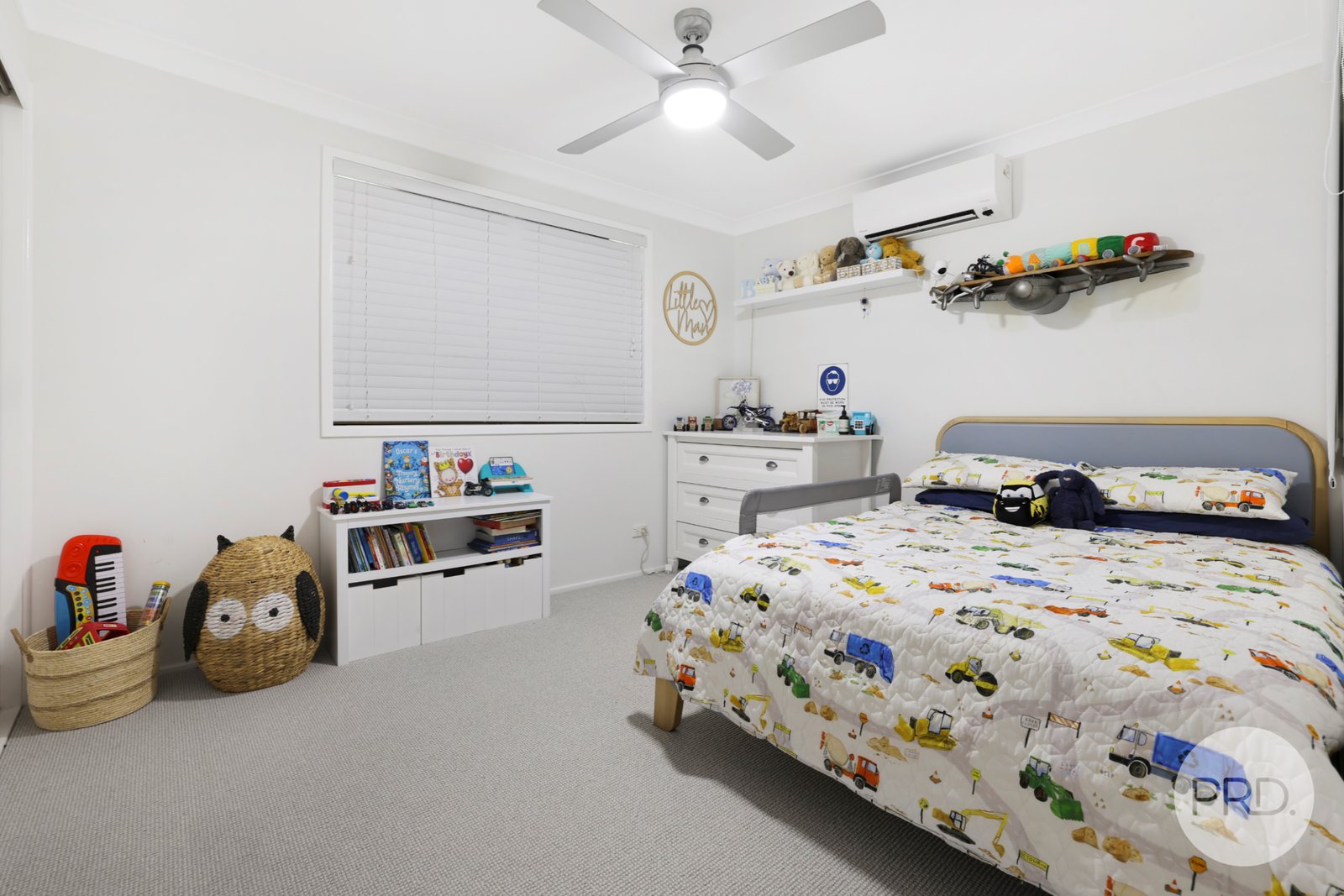 49 Mornington Crescent TAMWORTH 23