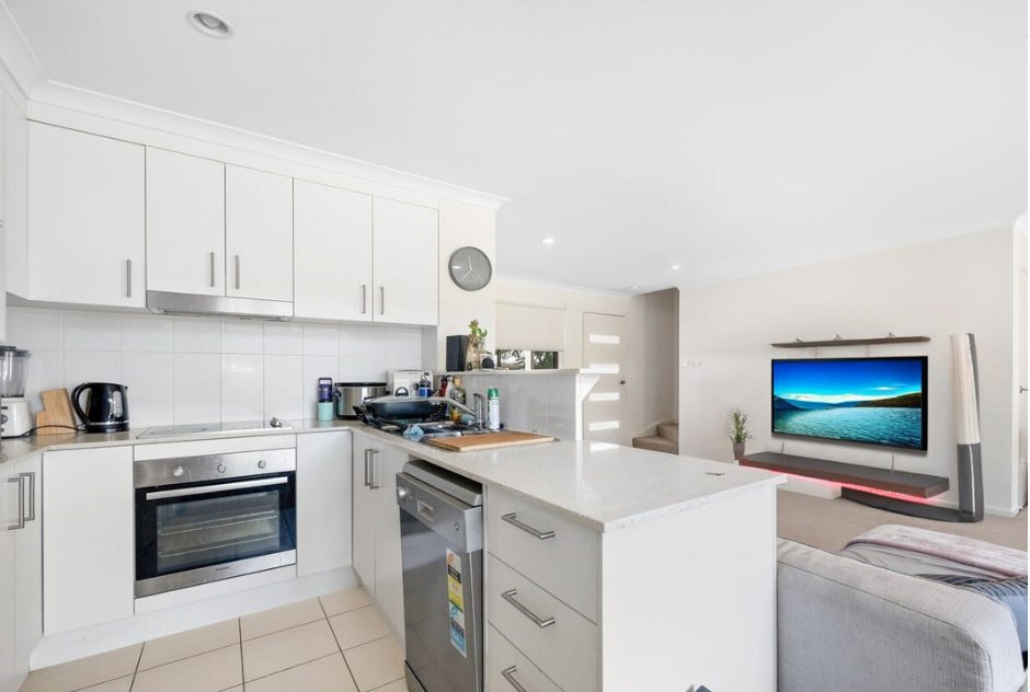 4/9 Morris Avenue CALLIOPE 3