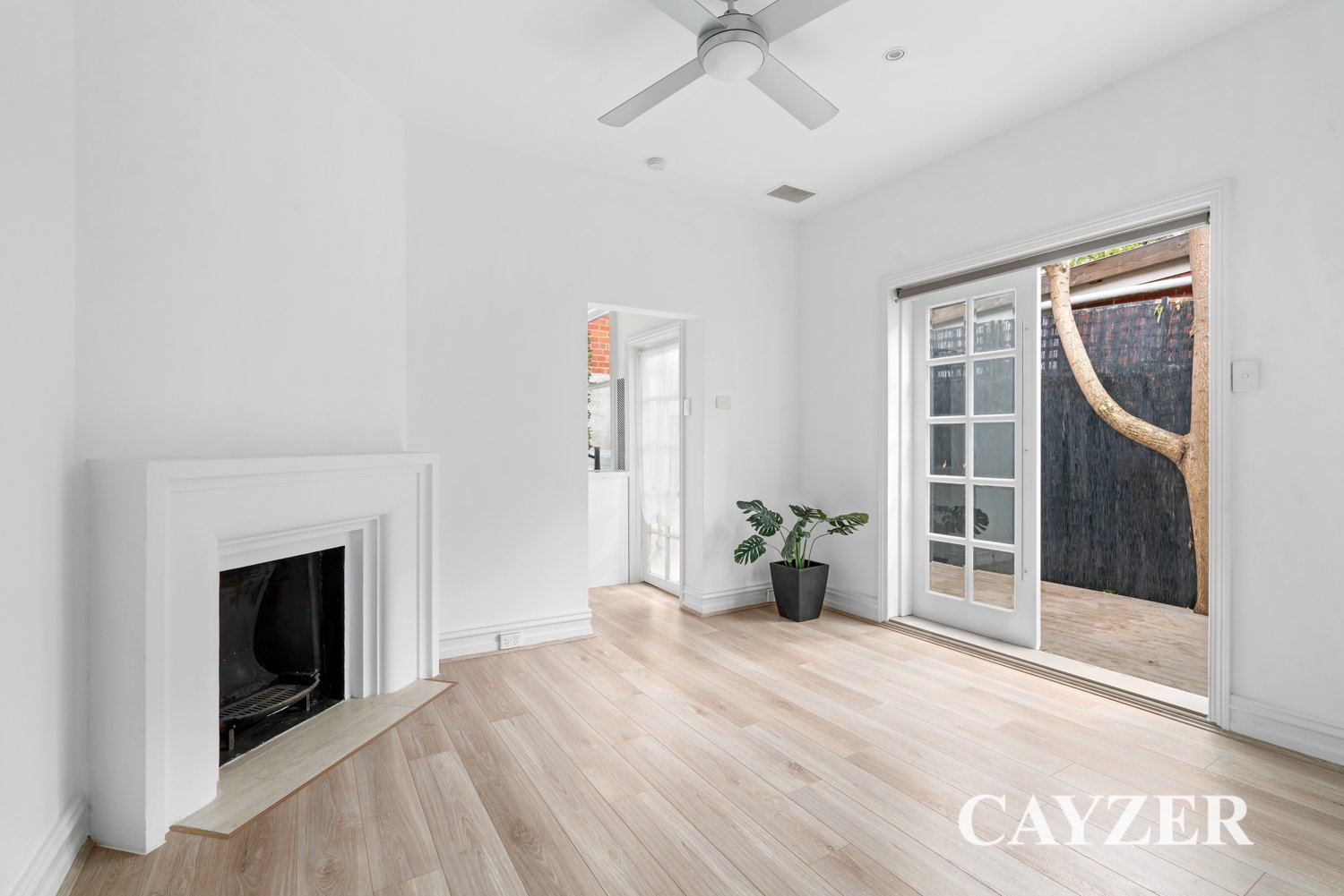 Gallery: 49 Myrtle Street