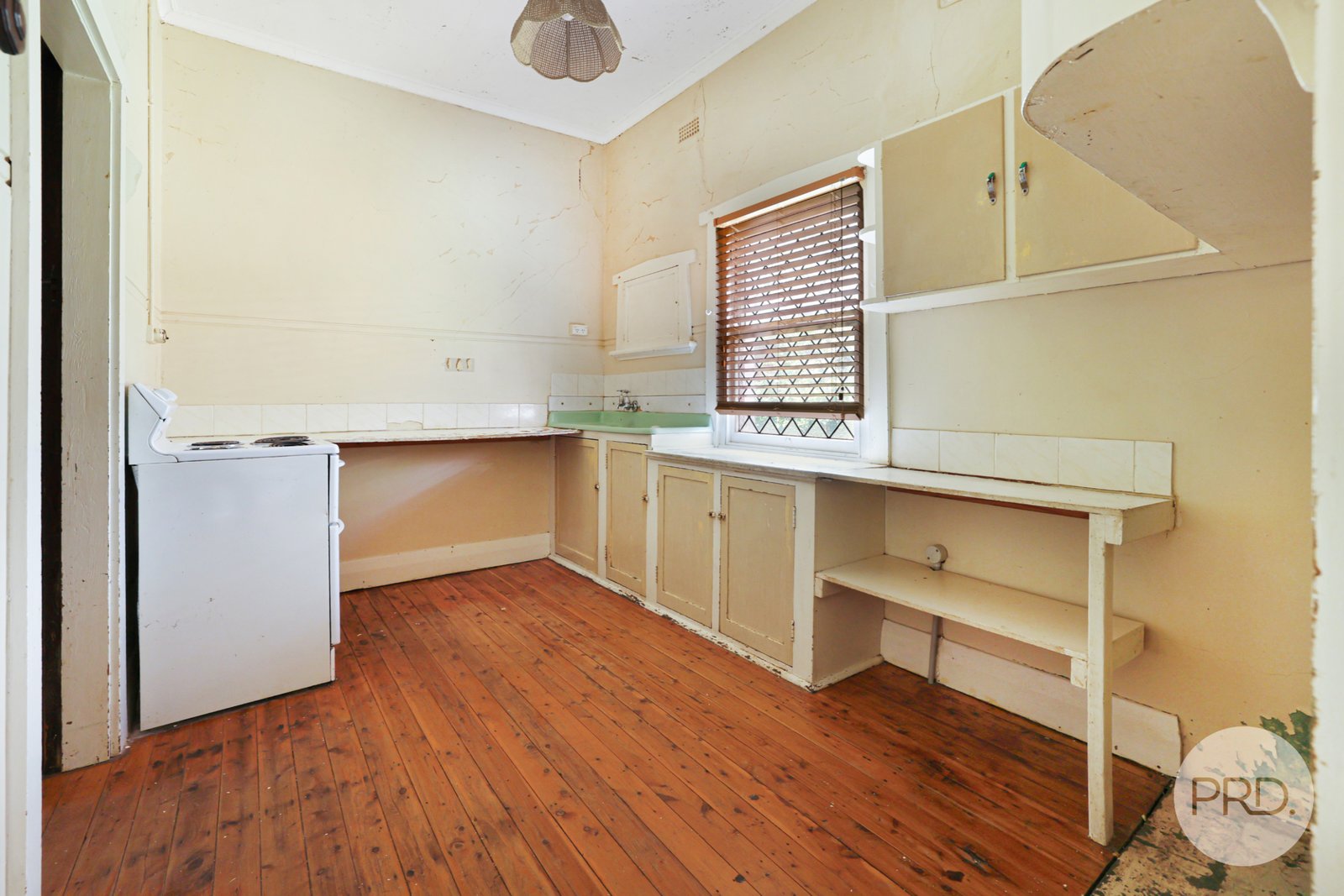 49 Napier Street TAMWORTH 10