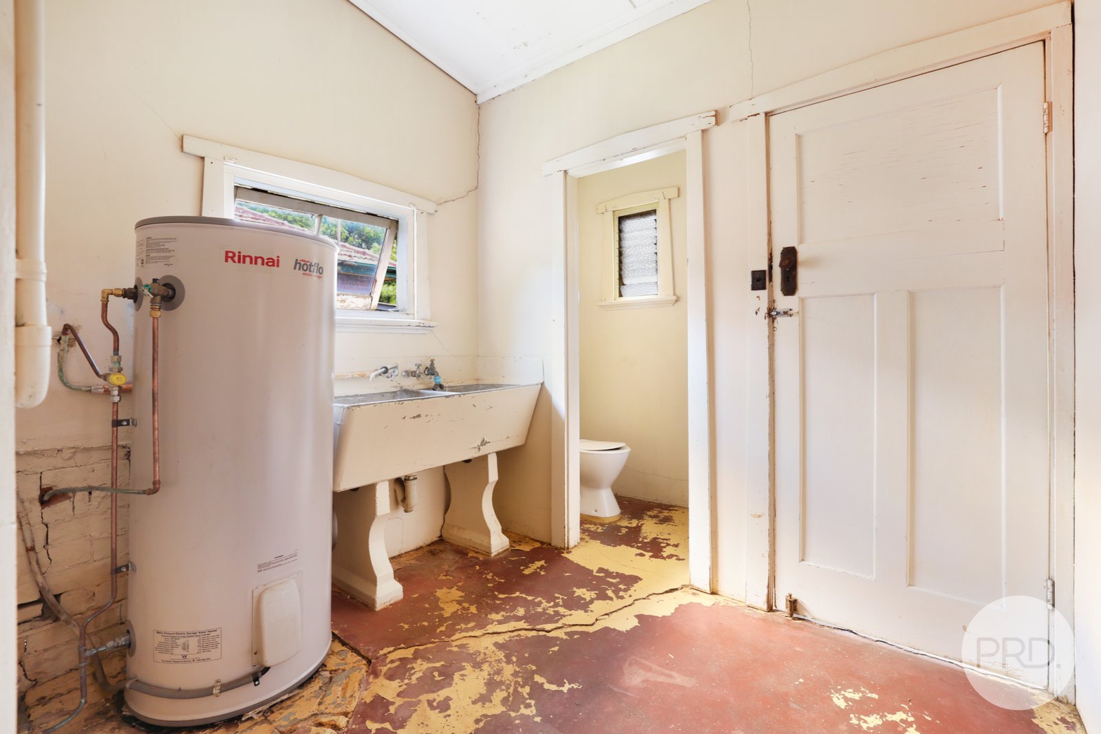 49 Napier Street TAMWORTH 11