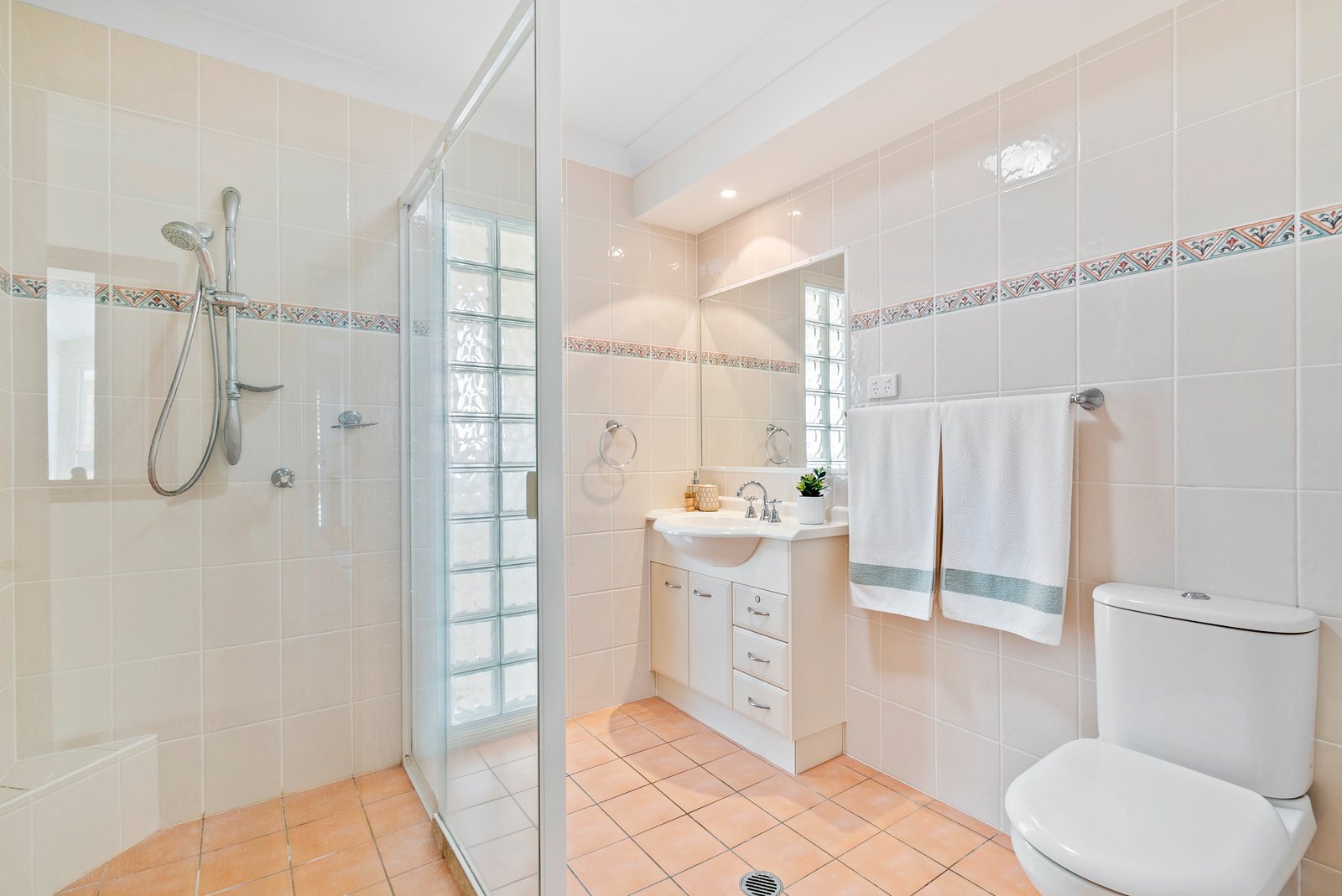 49 Navigators Way TWEED HEADS 18