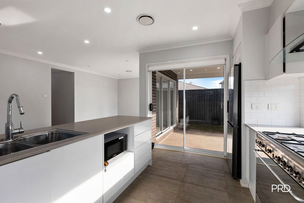 49 Navy Road JORDAN SPRINGS 7