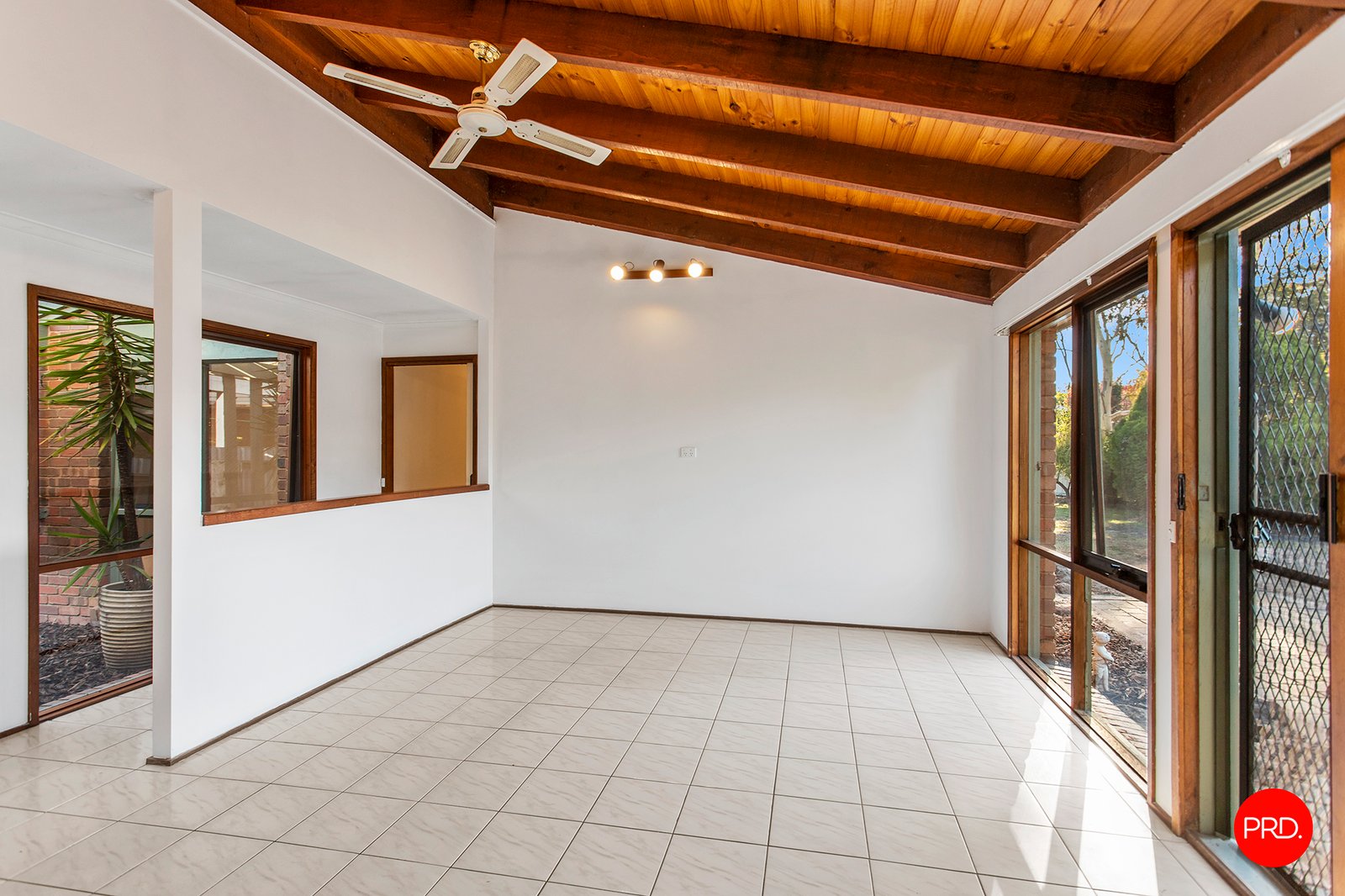 49 Neil Street KANGAROO FLAT 7