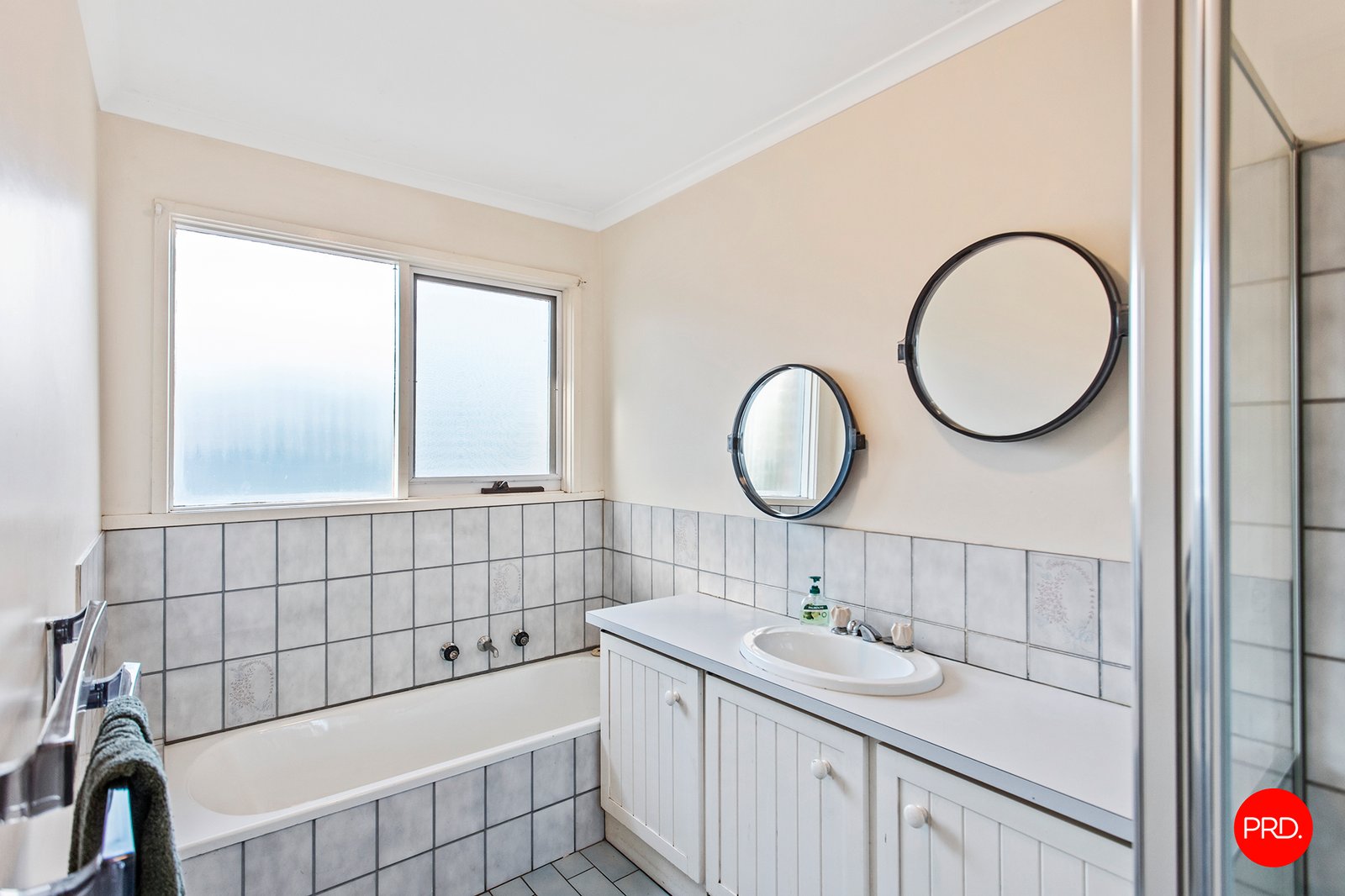 49 Neil Street KANGAROO FLAT 16