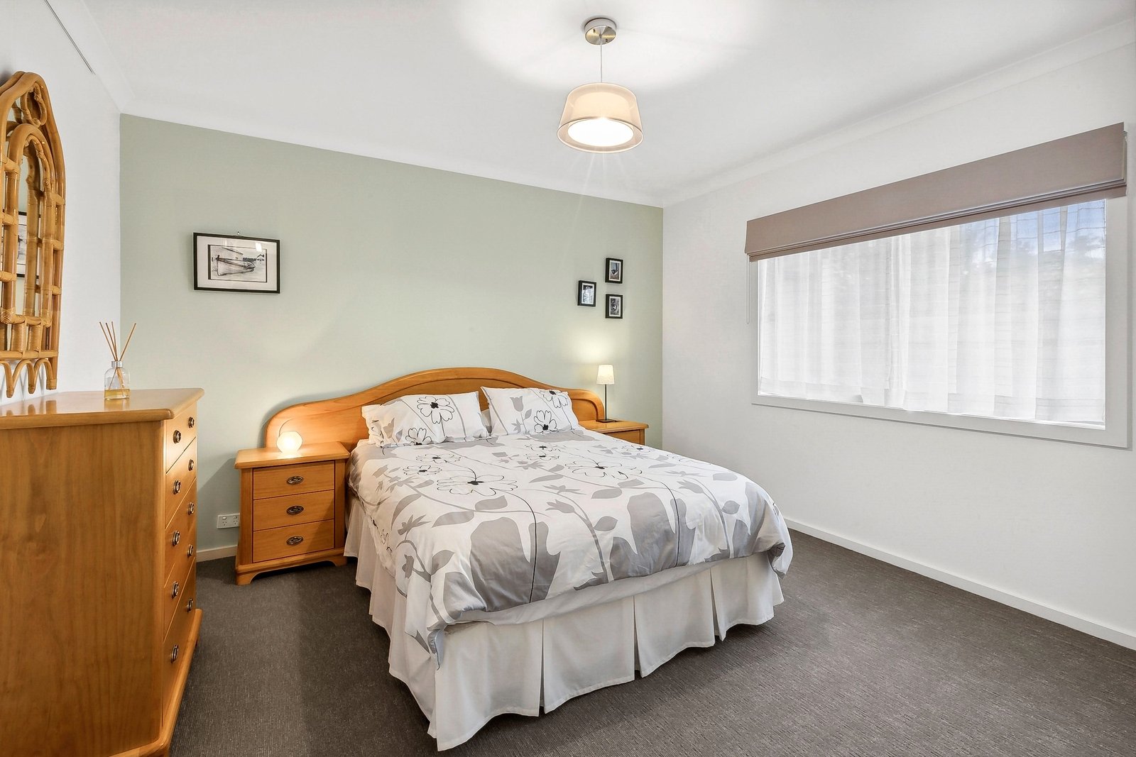 Real Estate and Property in 49 Nelson Road, Point Lonsdale, VIC