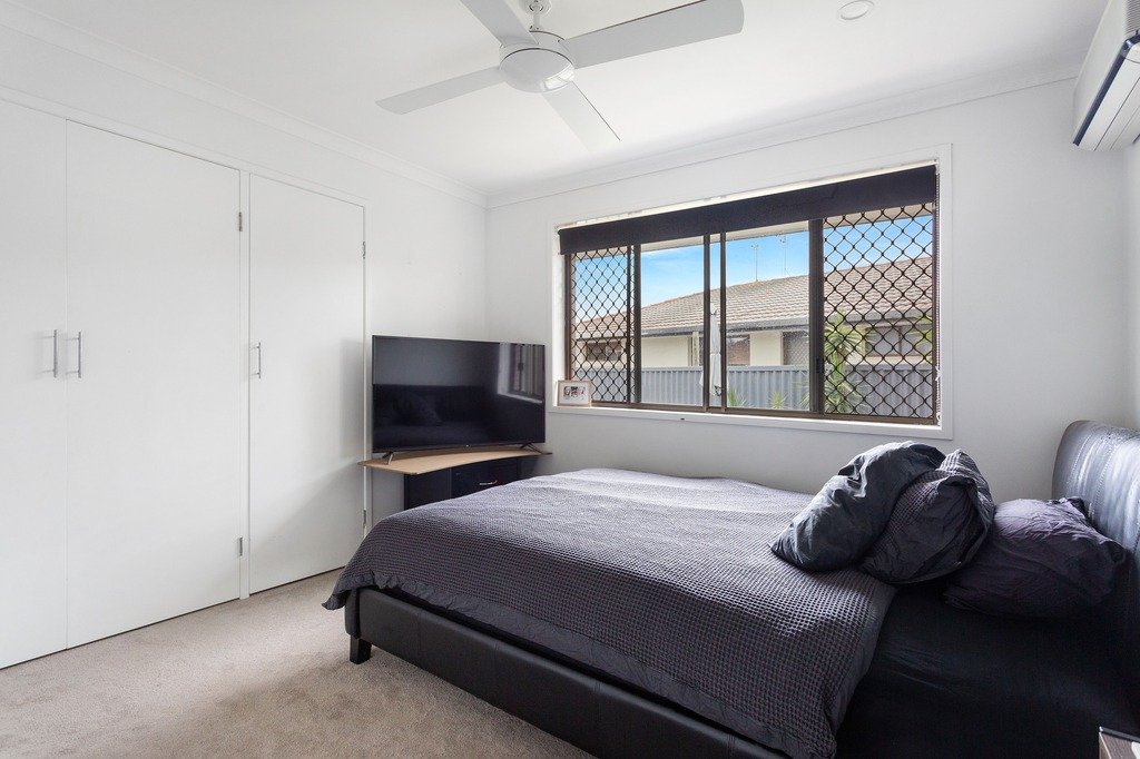 49 Oceanic Drive MERMAID WATERS 11