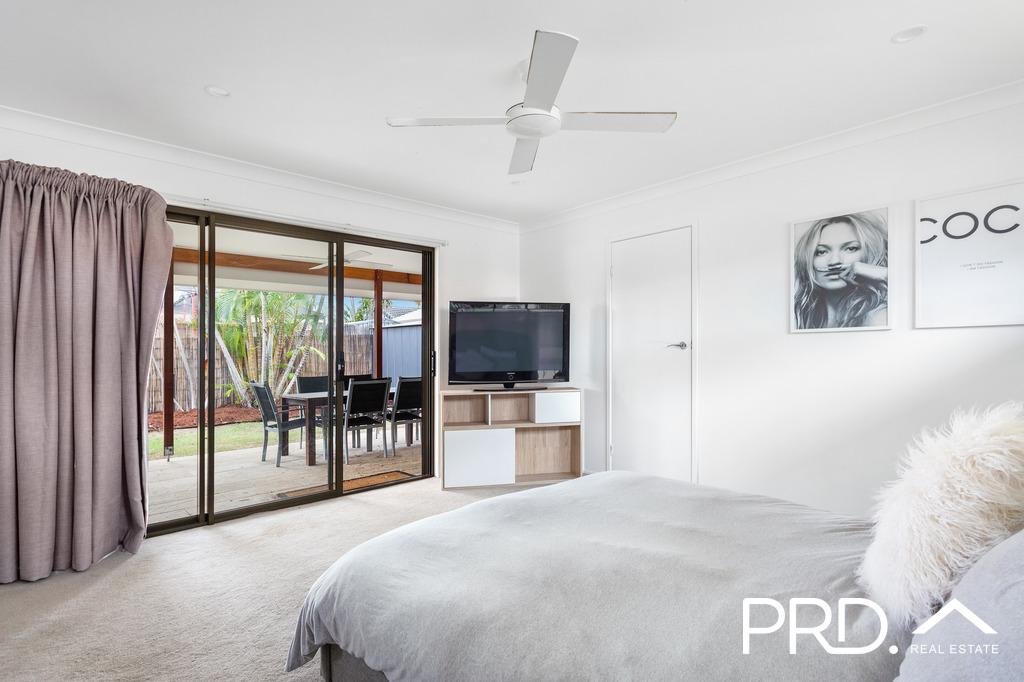 49 Oceanic Drive MERMAID WATERS 8