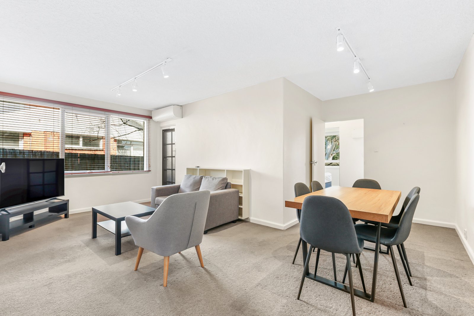 Gallery: 4/9 Osborne Avenue